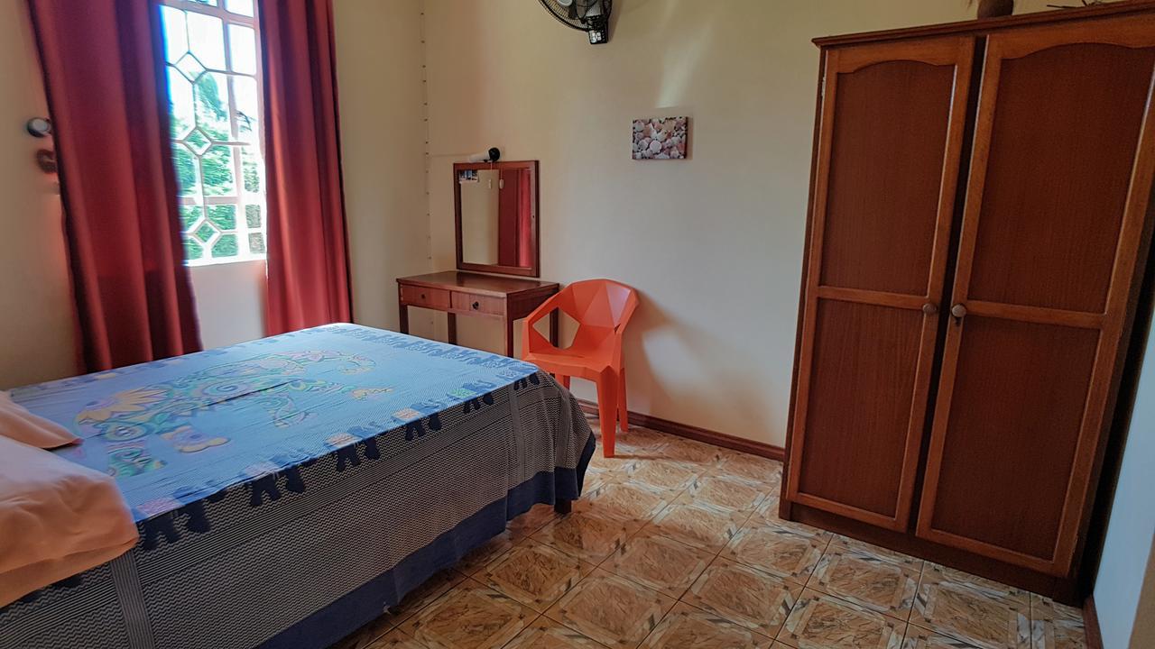 Allamanda Apartments - 100M Bain Boeuf Beach Екстериор снимка