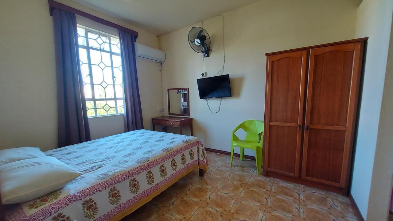 Allamanda Apartments - 100M Bain Boeuf Beach Екстериор снимка